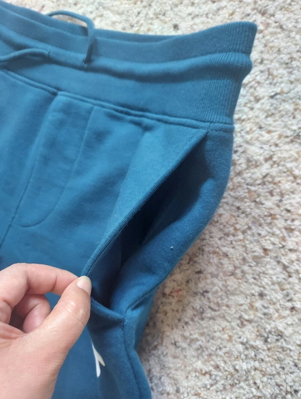 NWOT True Religion Horseshoe Logo Fleece Cotton Shorts Turquoise Blue Large